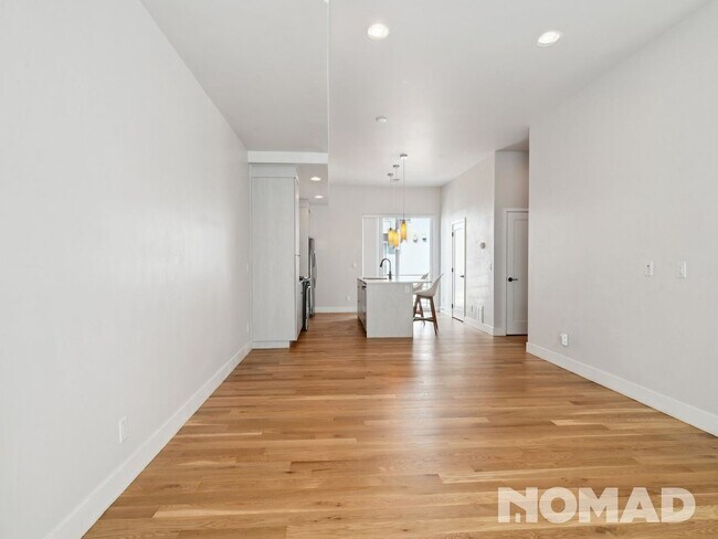 Foto del edificio - 3039 W 19th Ave