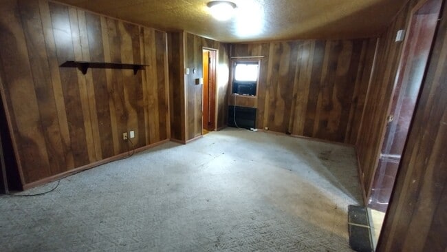 Foto del edificio - 2223 N Water St Ext