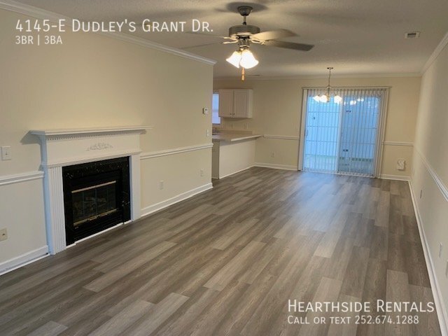 Building Photo - 3 Bedroom 2.5 bath townhome in Dudley's Grant