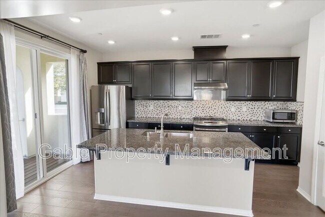 Building Photo - 24359 Verdugo Cir