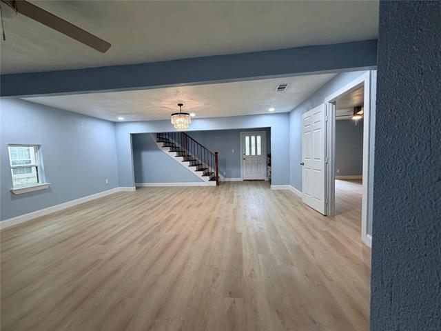 Foto del edificio - 721 Lexington Dr