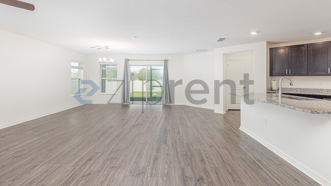 Foto del edificio - 613 Sarner Pass Wy.