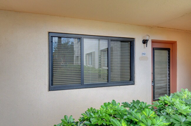 Building Photo - 15090  Ashland Place 153