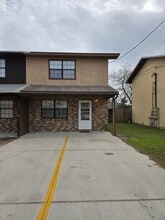 Building Photo - 5202 Marla Dr