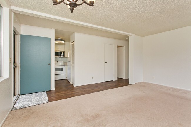 Building Photo - Available Now, Two Bedroom One Bath, Two P...
