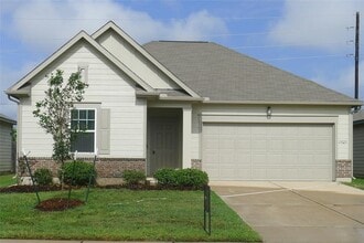 Building Photo - 1025 Blue Beech Ln