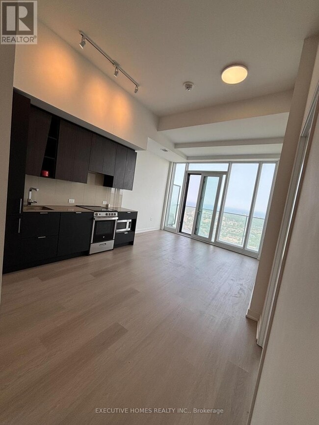 Building Photo - 3883-3883 Quartz Rd