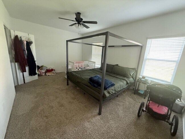 Foto del edificio - 23547 Nectar Crst Hts