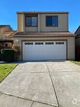 Building Photo - 2712 Markham Ct