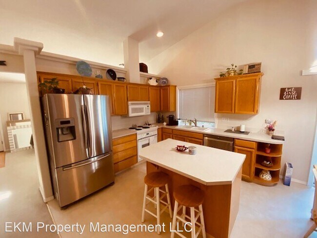 Building Photo - 3 br, 2 bath House - 4416 NE 133rd Ct.