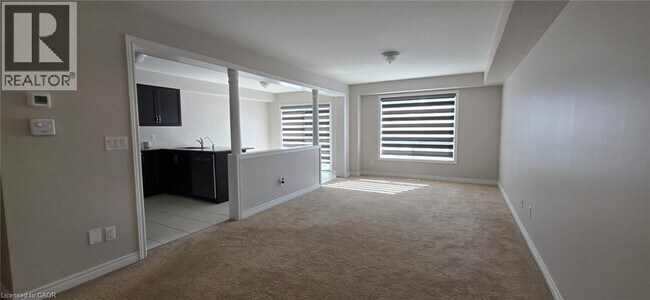 Building Photo - 33 Freer Dr