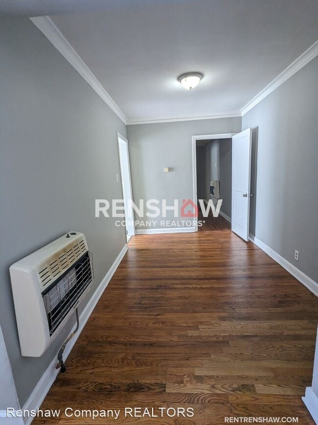 Building Photo - 2 br, 1 bath House - 3324 Rosamond Ave