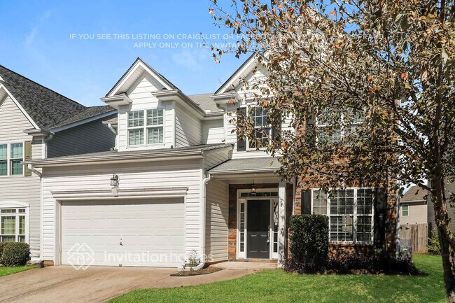 Building Photo - 706 Capri Ridge