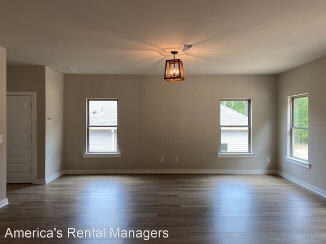 Building Photo - 3 br, 2.5 bath House - 1465 Brookhaven Drive
