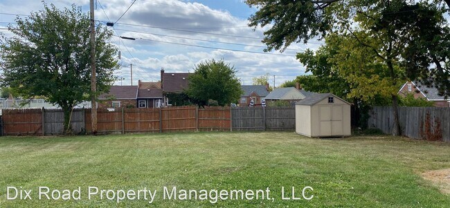 Building Photo - 3 br, 1 bath House - 1944 N Sunny Ridge Road,