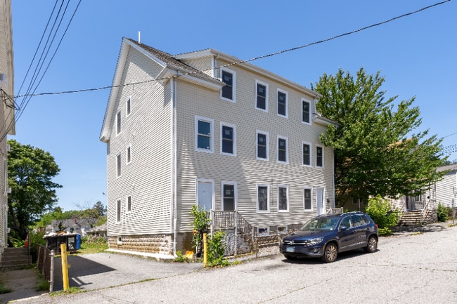 Building Photo - 5 Siegel St