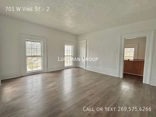 Foto del edificio - 701 W Vine St