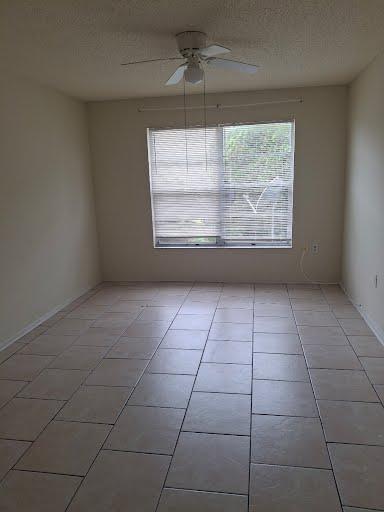 Foto del edificio - 2931 Westmoreland Ct