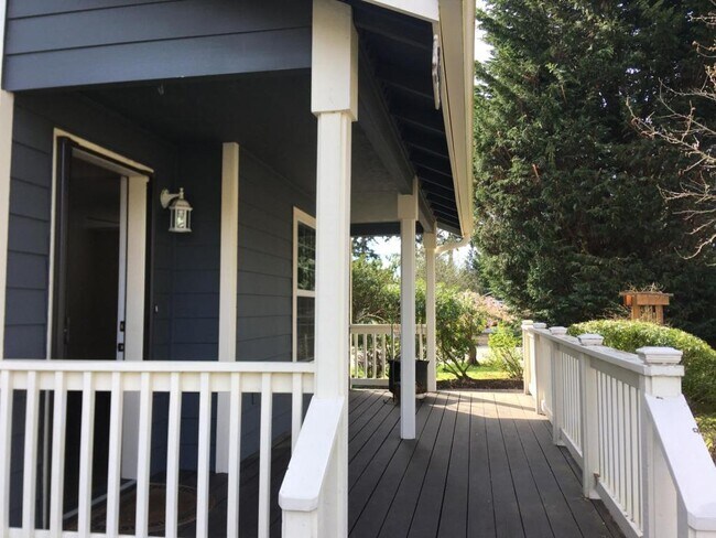 Foto del edificio - 26418 Barrett Rd NE