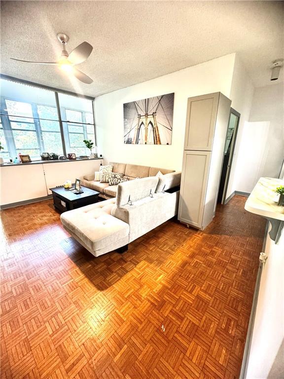 Foto del edificio - 3060 Pharr Ct N Northwest