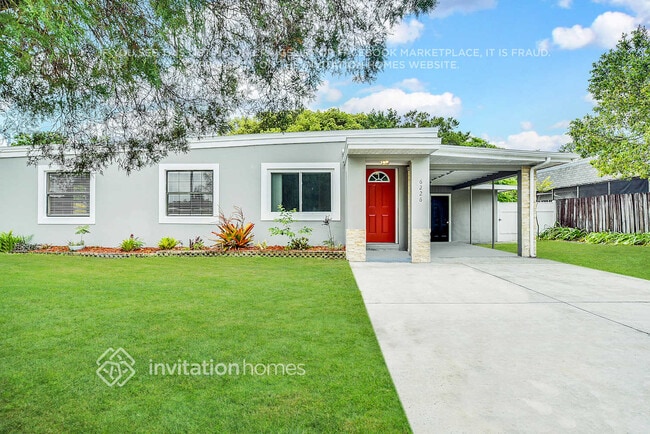Building Photo - 6226 Dahlia Dr
