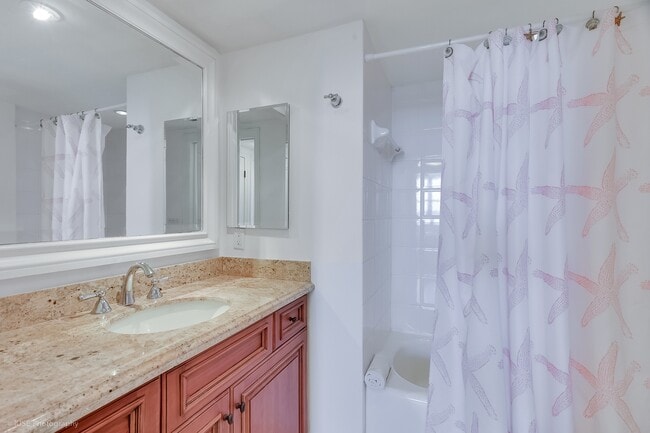 Building Photo - 651 Okeechobee Blvd