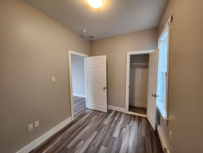 Building Photo - 410 Prince St