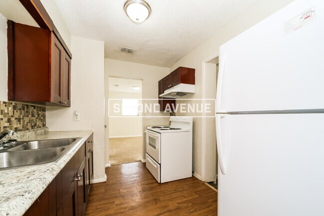 Foto del edificio - 9561 Norfolk Blvd