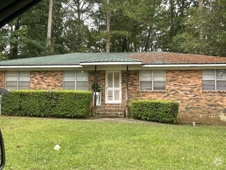 Building Photo - 211 Wittel Ave