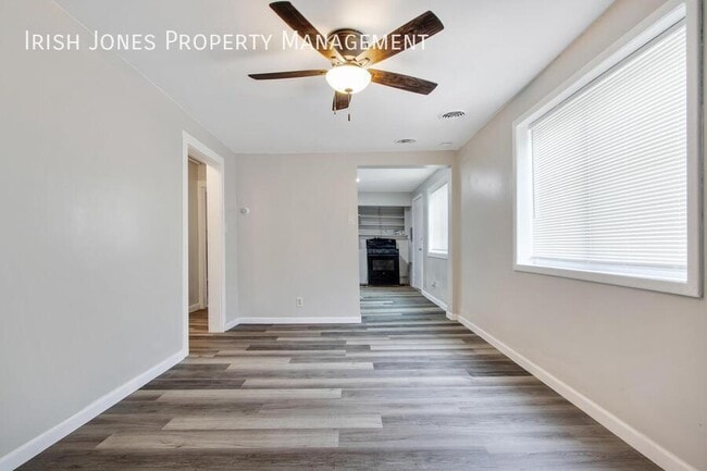 Foto del edificio - 94 Edson-Apt. 5 - rear cottage