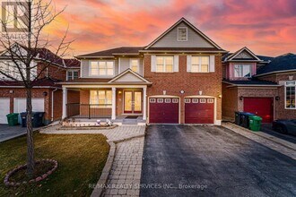 Building Photo - 12 Lilypad Rd