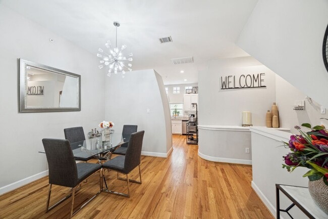 Building Photo - 8705 Bryam St