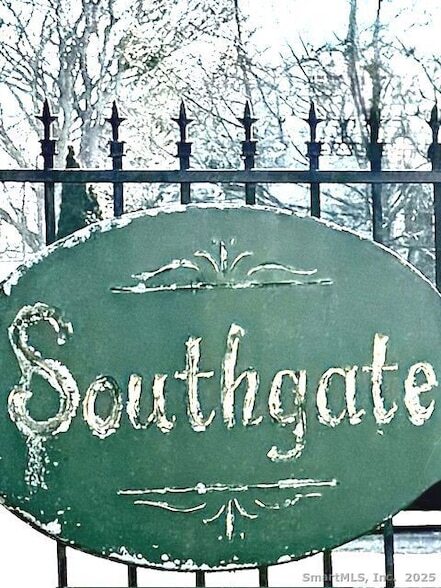 Foto principal - 25 Old Turnpike Rd