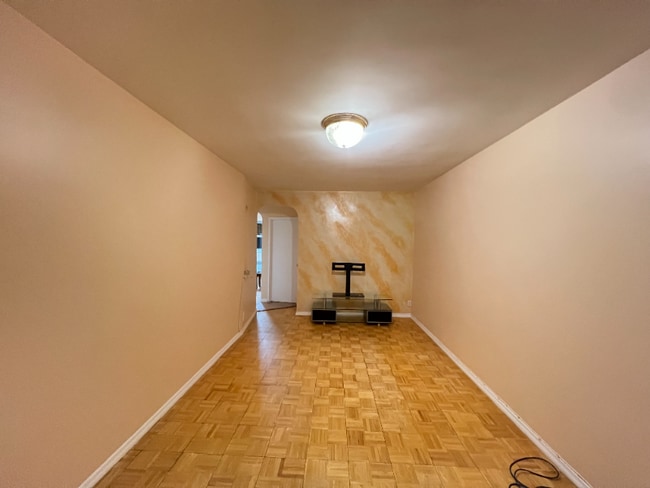 Foto del edificio - 8838 19th Ave