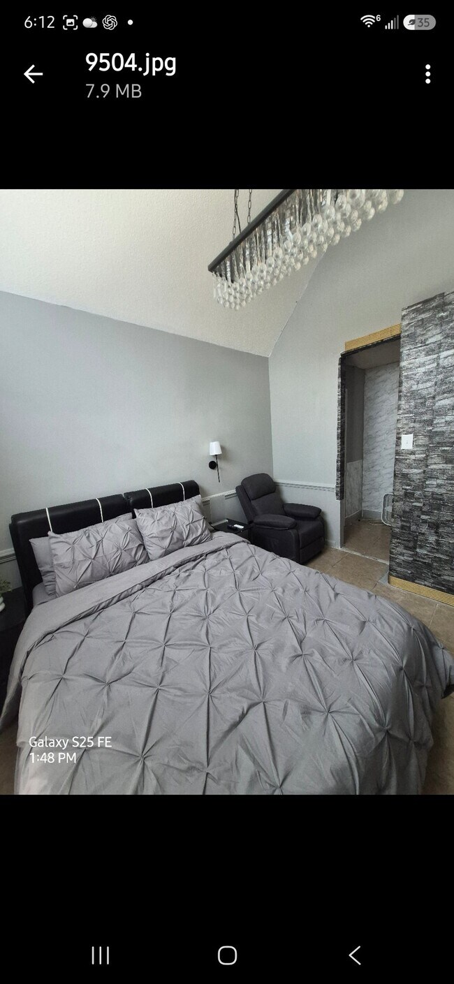 Foto del edificio - 1427 Amaryllis Way