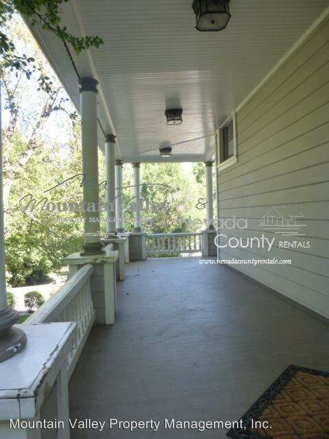 Foto del edificio - 358 Mill St