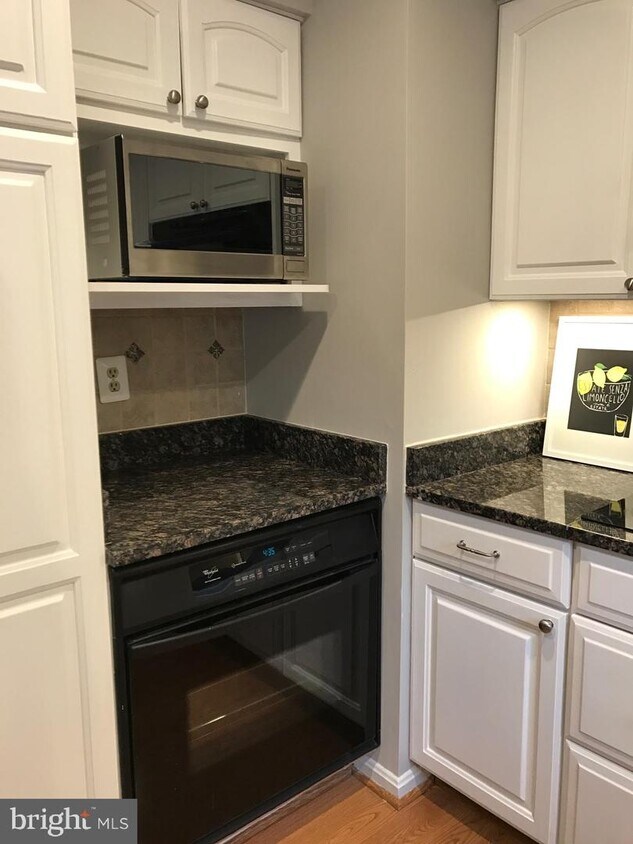 Foto principal - 11935 Glen Alden Rd