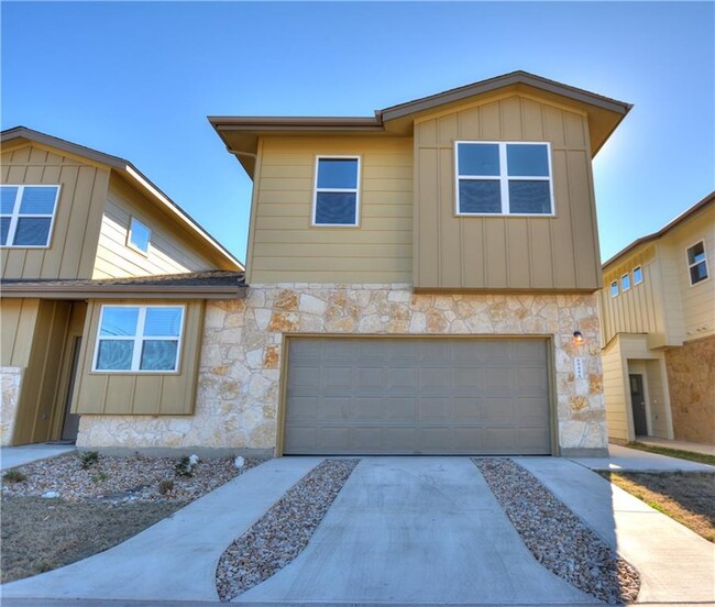 Building Photo - 8944 Parker Ranch Cir