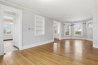 Building Photo - 98 Barrington St