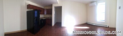 Building Photo - 13 Ruggles St