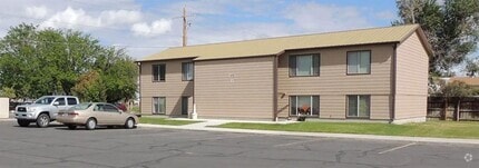 Building Photo - 1415 W Park Ave