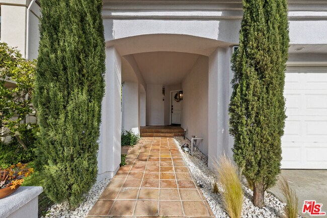 Foto del edificio - 4370 Park Monte Nord