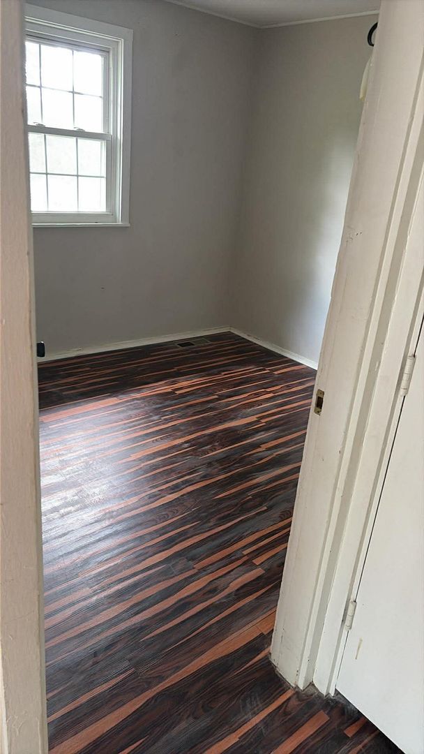 Foto del edificio - Oak Ridge 37830 - Move-In Ready 2 bedroom duplex - Call Lisa or Shannon