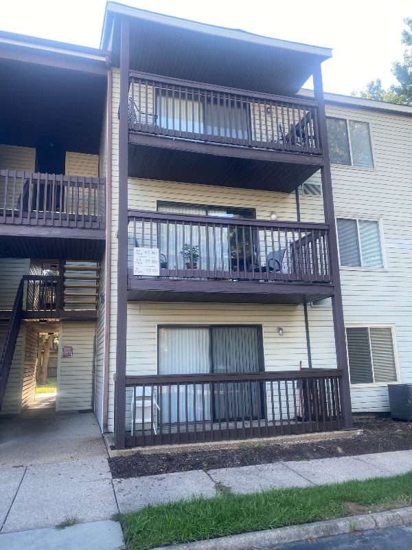 Primary Photo - 157 Haverford Ct