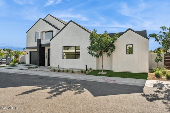 Building Photo - 6306 N 10th Dr