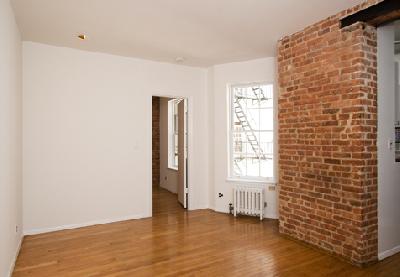 Primary Photo - 235 E 21st St