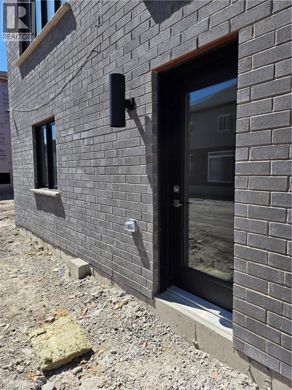 Building Photo - 708 Autumn Willow Dr