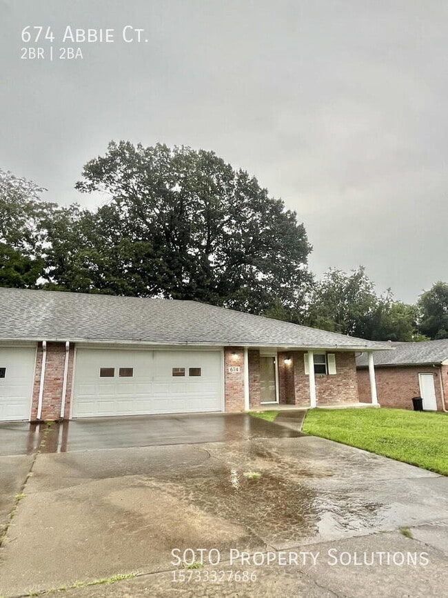 Building Photo - 674 Abbie Ct