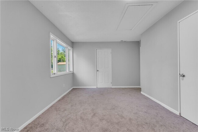 Foto del edificio - 23295 Williams Ave