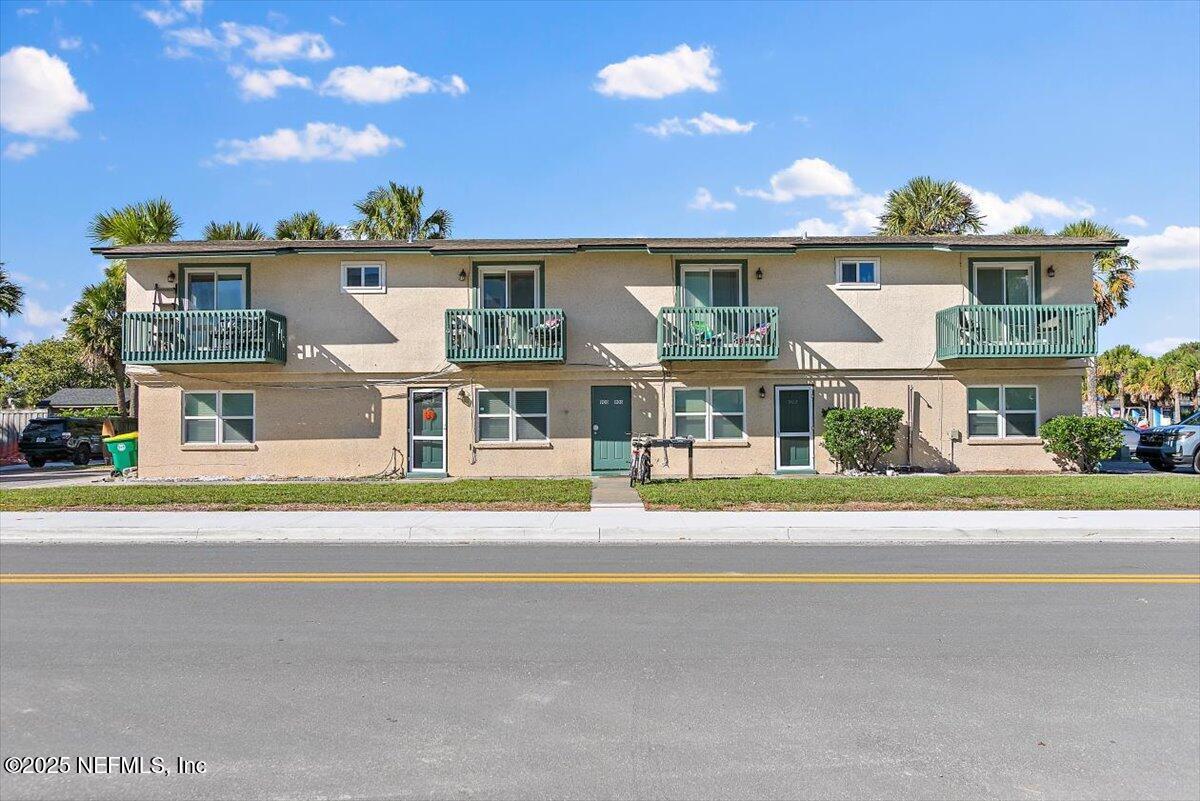 Foto principal - 902 2nd St S